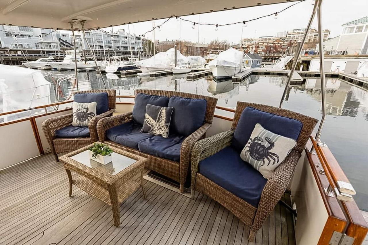 2Br Spacious & Comfy 43' Yacht - Heat & Ac - On The Freedom Trail - Best Nights Sleep Boston Dış mekan fotoğraf